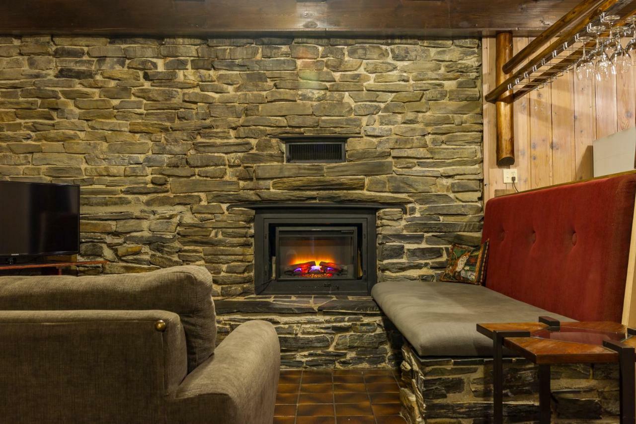 Bella Coola Mountain Lodge Hagensborg Buitenkant foto